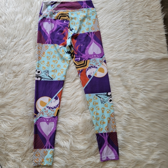 LulaRoe Disney Nightmare Before Christmas Jack Skellington Leggings One Size - Picture 4 of 6